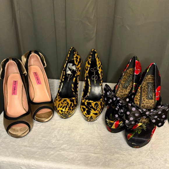 Shoes - Lot of 3 Pairs of Shoes